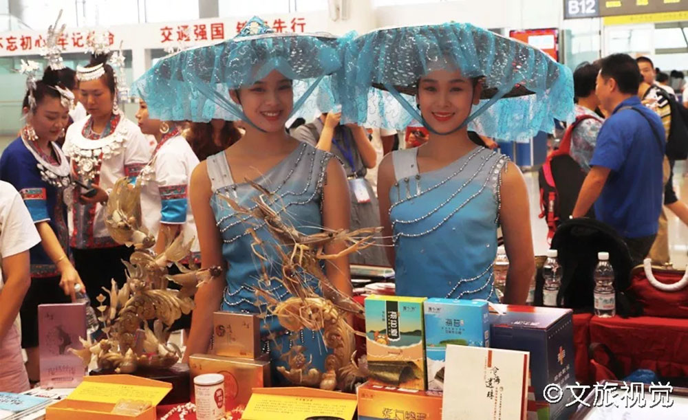 搭乘首發(fā)高鐵，海真珠珍珠粉抵達東方明珠